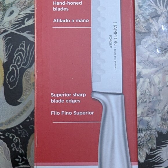 Hampton Forge cutlery sets - 2 sets and bread knife. Never used, new in boxes. - Picture 10 of 11